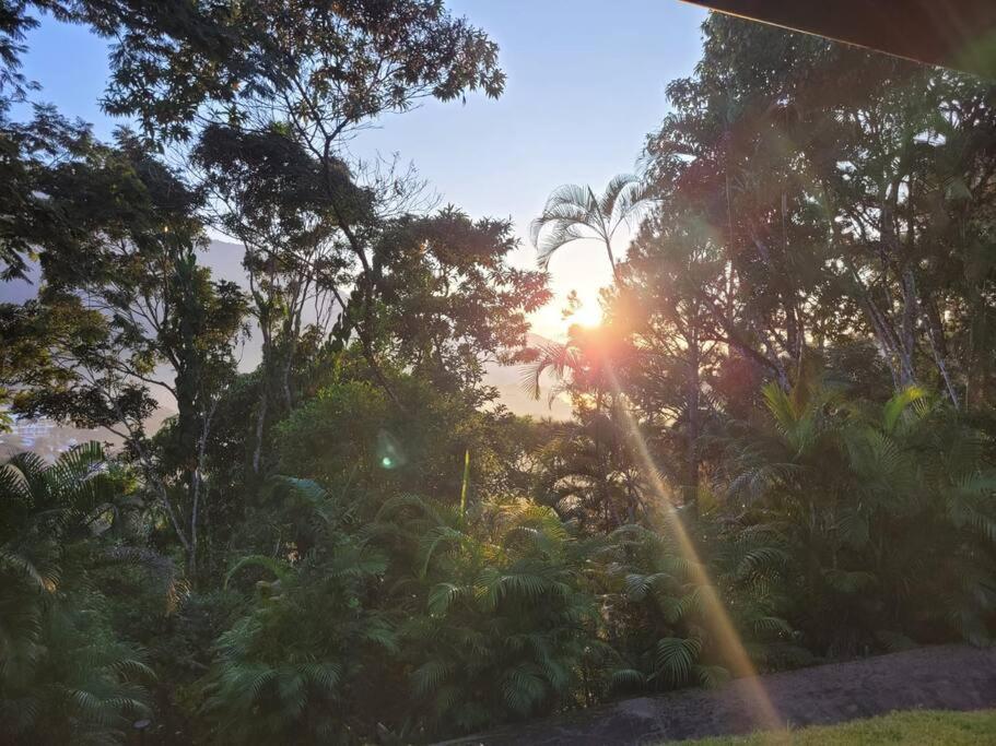 Pousada Ubud - Casa Com Piscina Privativa E Vista O Mar Em Ubatuba